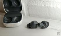 <p>The touch panels on the sides of the Galaxy Buds FE have also been flattened due to customer feedback.</p> 