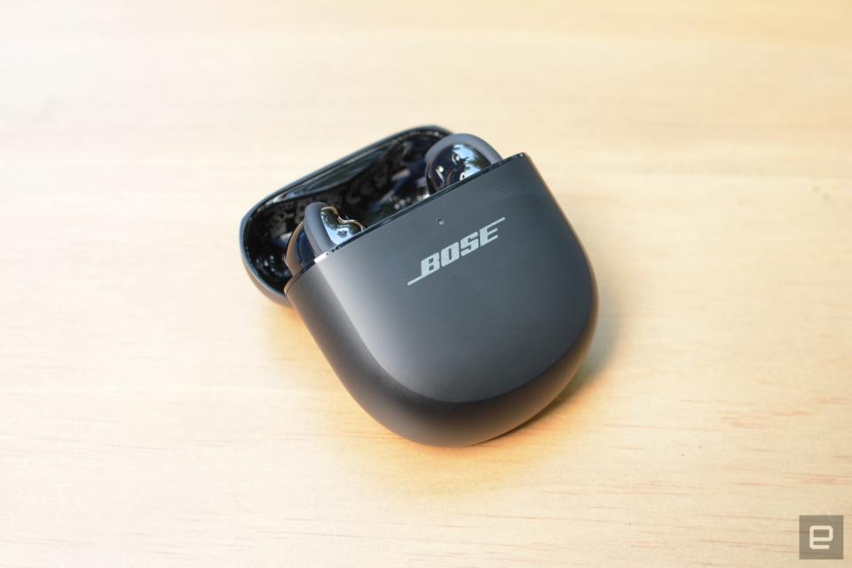 <p>Bose QuietComfort Ultra Earbuds review</p>
