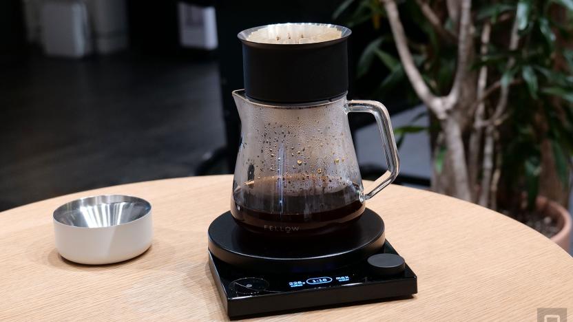 The Tally Pro coffee scale by Fellow.