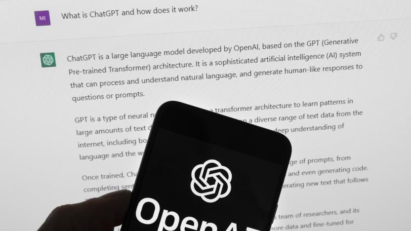 El logotipo de OpenAI puede apreciarse en un teléfono celular frente a la pantalla de una computadora que muestra los resultados de una búsqueda en Chat GPT, el 21 de marzo de 2023, en Boston. (AP Foto/Michael Dwyer, Archivo)