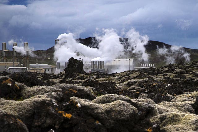 <p>A geothermal power station near Grindavík in Iceland on 5 July, 2014</p>