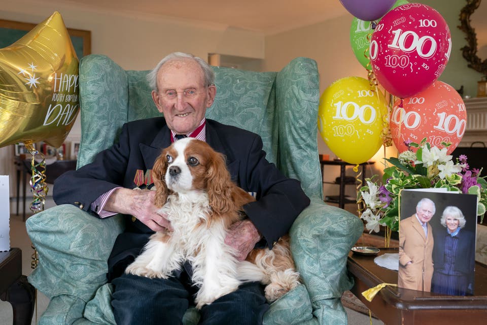 Ex-Navy chief recalls surviving Nazis as he celebrates 100th birthday