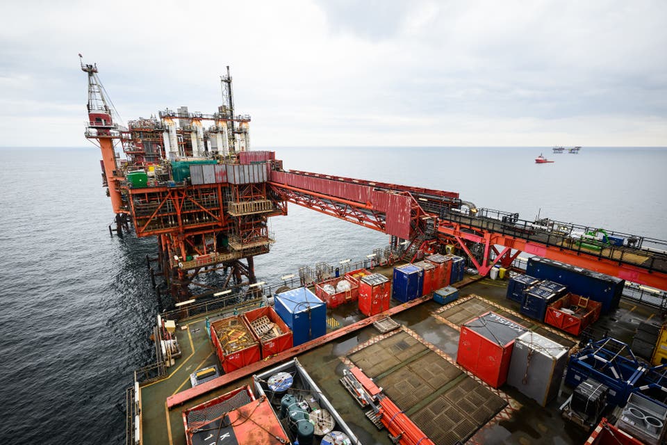 Next government urged to fund ‘just transition’ for oil and gas workers