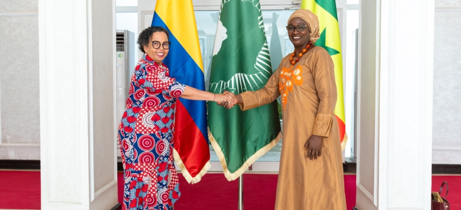 Nueva Embajadora de Colombia en Senegal presentó copia de Cartas Credenciales ante la Ministra de Integración Africana y Asuntos Exteriores, Yacine Fall